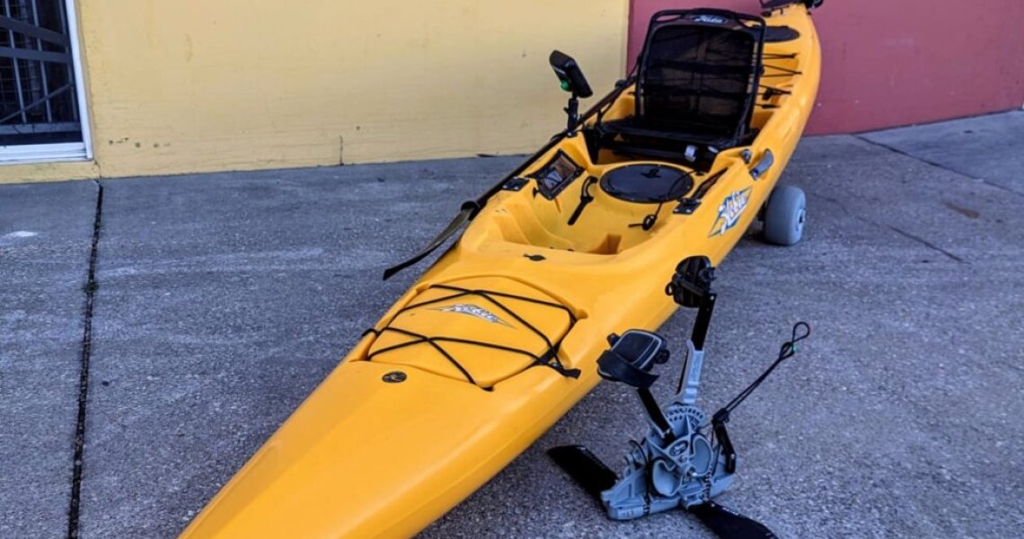 Second-Hand Hobie Revolution 16